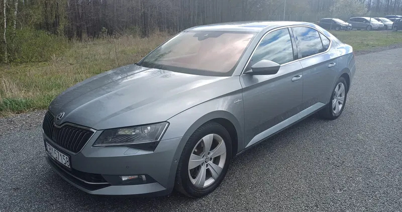 skoda maków podhalański Skoda Superb cena 52900 przebieg: 366200, rok produkcji 2016 z Maków Podhalański